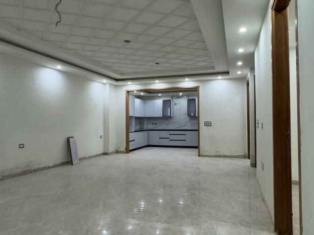 Flat for sale in South Delhi, Deri