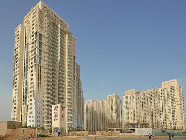 Flat for sale in DLF 5, Gurugram