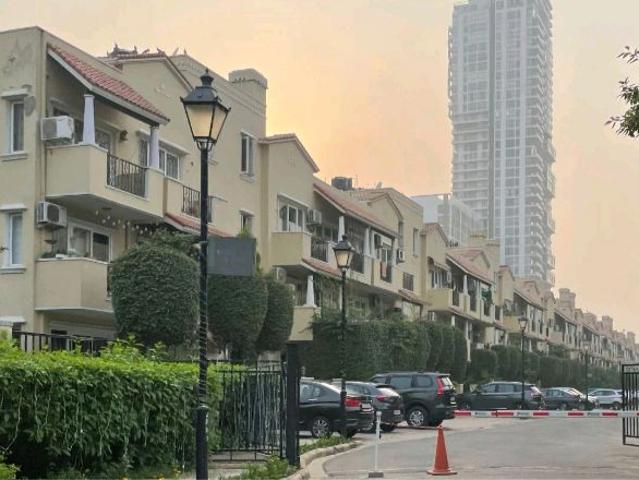 Flat for sale in Hariana