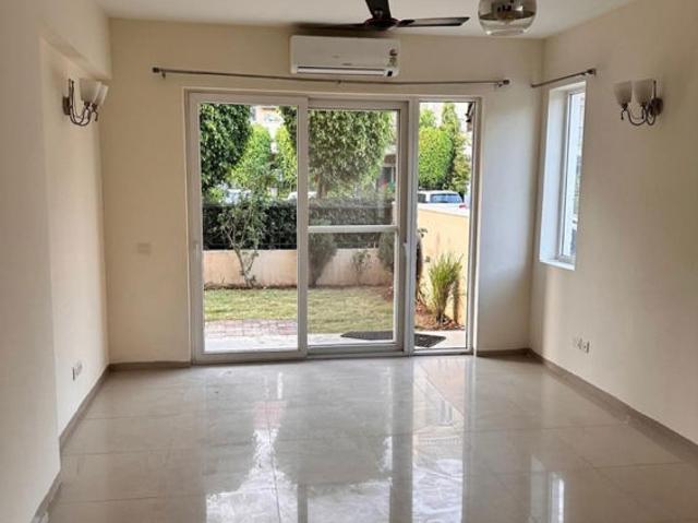Flat for sale in Hariana