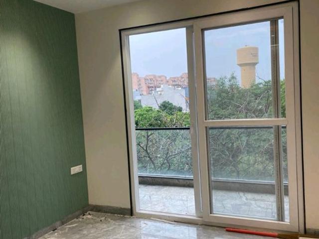 Flat for sale in Hariana