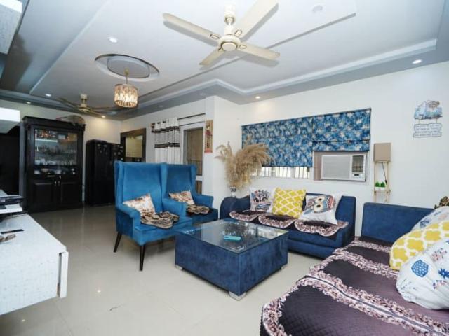 Flat for sale in Hariana