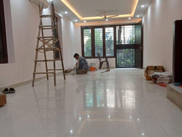 Flat for sale in South Delhi, Deri
