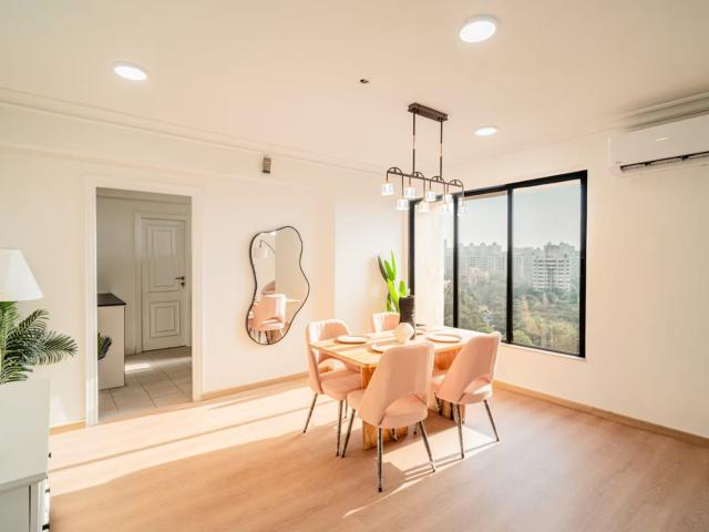 Flat for sale in Powai, Mumbai