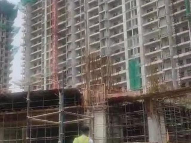 Flat for sale in Jhatta, Noida