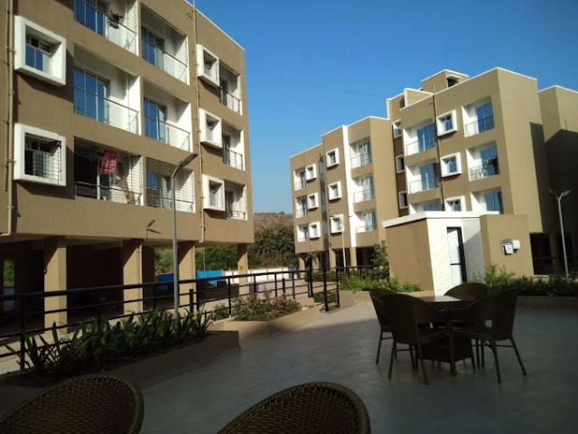 Flat for sale in Devichapada, Valap