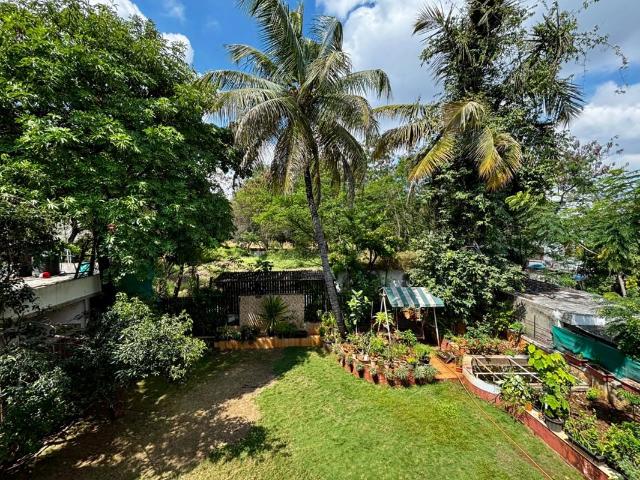 House for sale in National Society, Pune