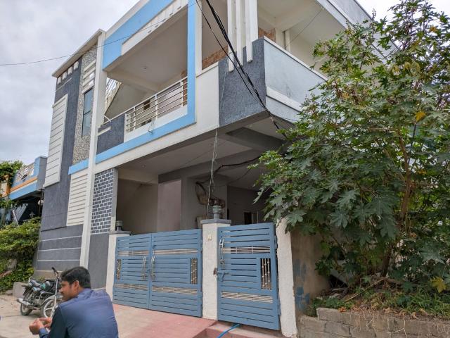 House for sale in Prashanth Nagar, Bandlaguda Jagir