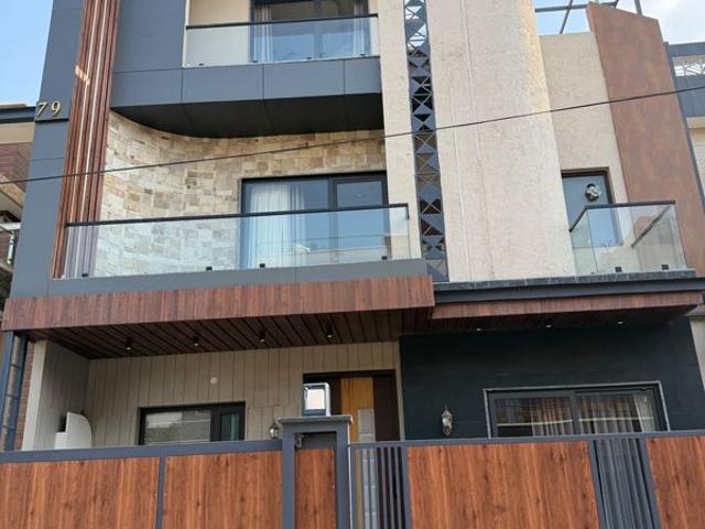Villa for sale in Kharar, Sahibzada Ajit Singh Nagar