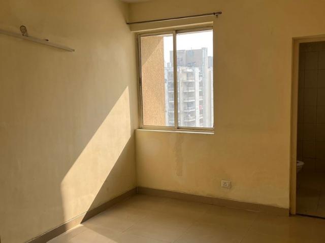Flat for sale in Sector 65, Faridabad