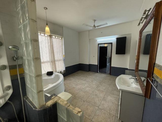 Flat for sale in IFFCO Chowk, Gurugram