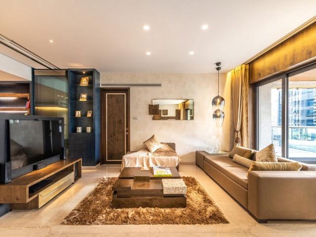 Flat for sale in Bandra Kurla Complex, Mumbai