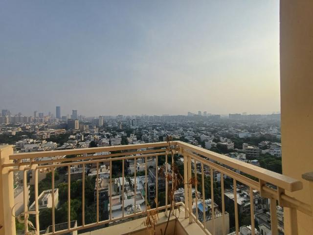 Flat for sale in Mayfield Garden, Gurugram