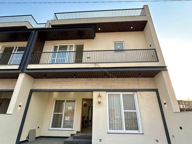 Villa for sale in Sector 127, Kharar