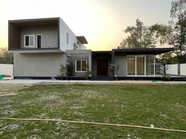 House for sale in Greater Noida - Delhi, Arunachal Pradesh