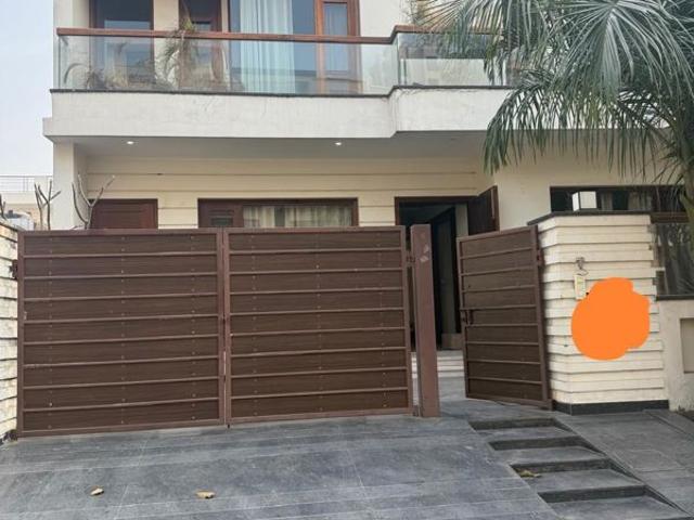 House for sale in Sector 72, Mohali