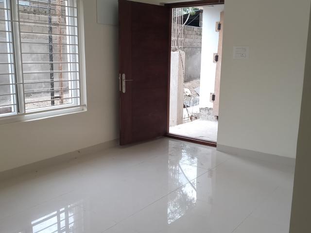 Villa for sale in Bojya Thanda, Kollur