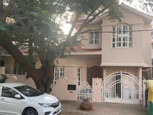 House for sale in HRBR Layout 1st Block, Bengaluru