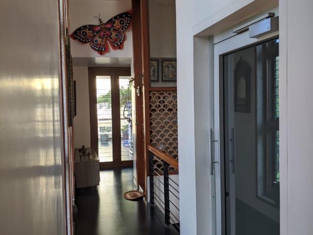 Flat for sale in Madhapur, Hyderabad