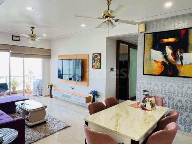 Flat for sale in Malad East, Mumbai Suburban District