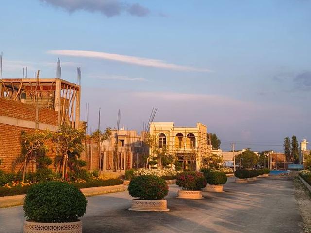 Villa for sale in Barabanki