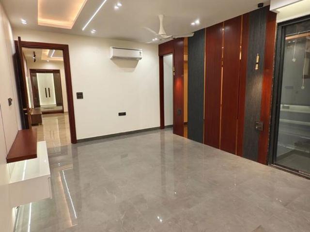Villa for sale in Sushant Lok I, Gurugram
