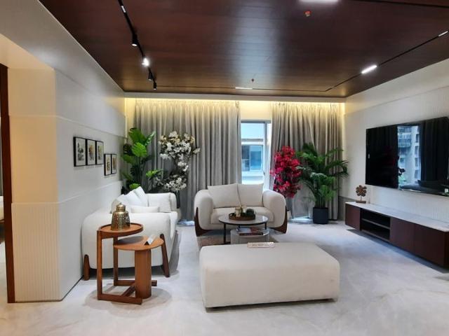 Flat for sale in Andheri West, Mumbai