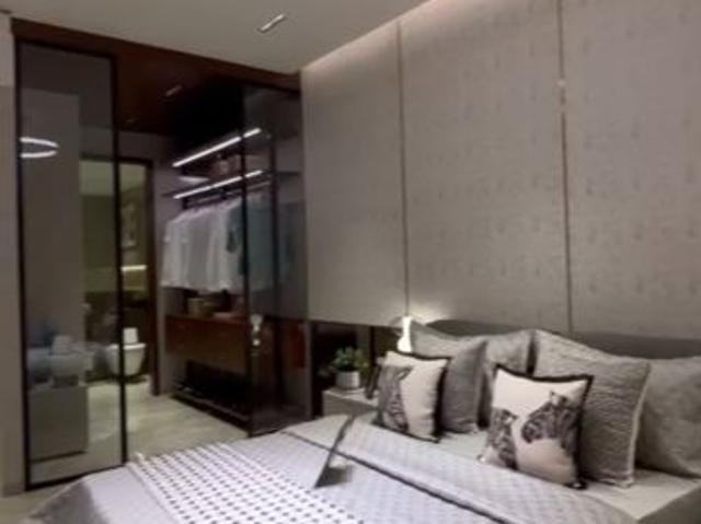 Flat for sale in Powai, Mumbai