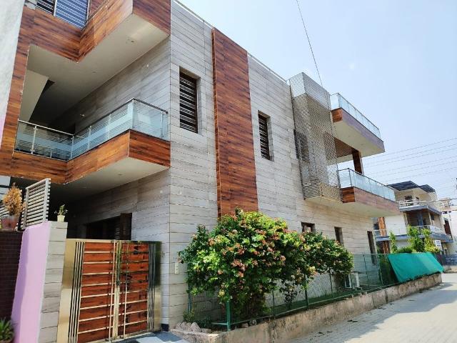 House for sale in Chandigarh, Union Territory Of Chandigarh