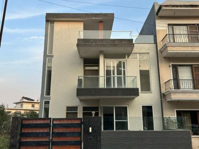 House for sale in Sector 117, Mohali