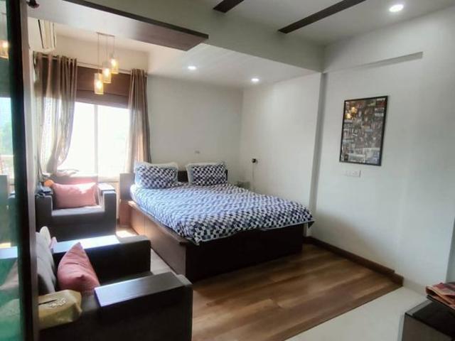Flat for sale in Kondhwa, Pune