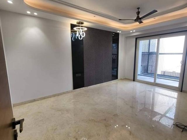 Flat for sale in Hariana