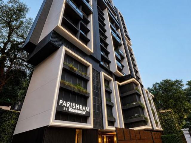Flat for sale in Khar, Mumbai