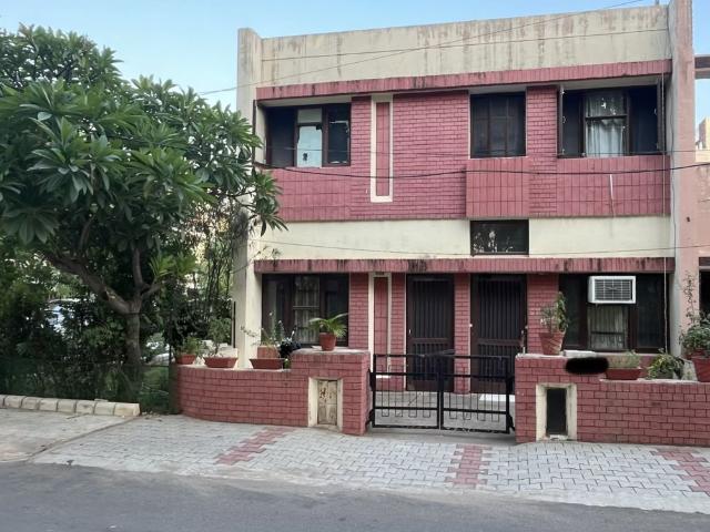 House for sale in Sector 54, Palsora