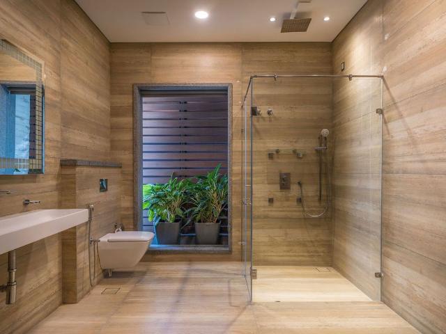 House for sale in Pitampura, Delhi