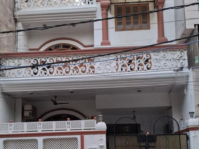 House for sale in Pitampura, Delhi