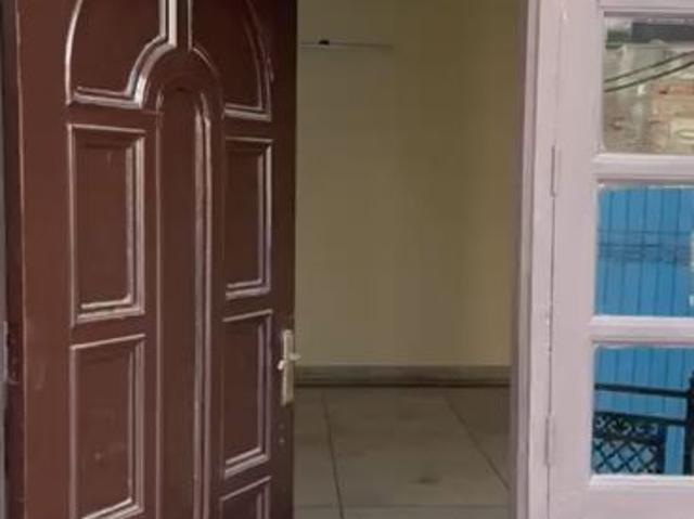 House for sale in Sector 41, Noida
