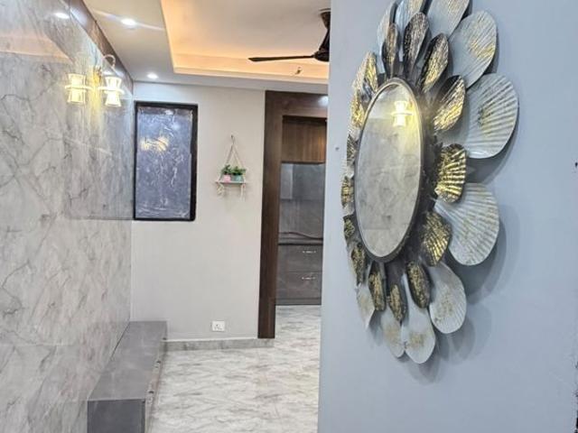 House for sale in Sector 52, Noida