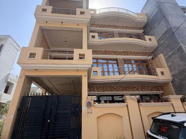 House for sale in Lucknow
