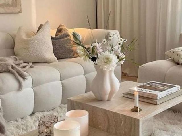 House for sale in North West Delhi, Deri