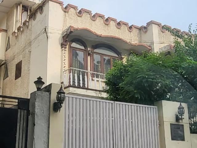 House for sale in Loni, Ghaziabad