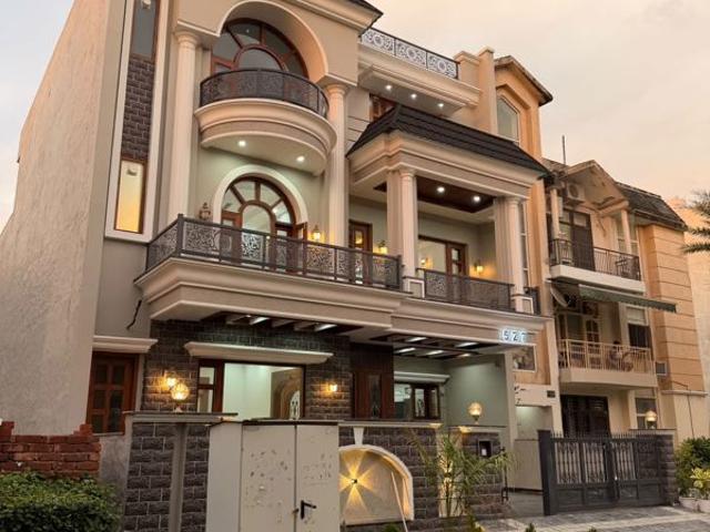 House for sale in Sarangpur, Chandigarh