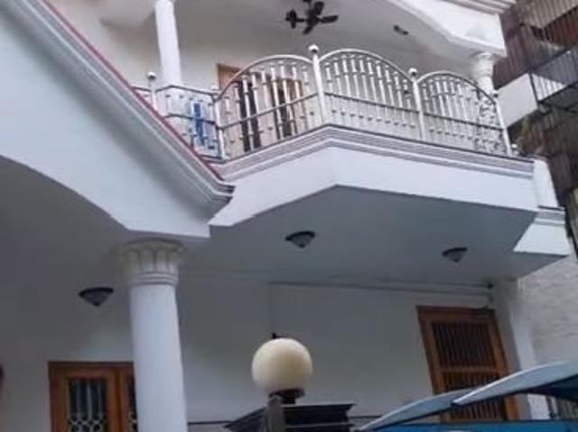 House for sale in Sector 14, Noida