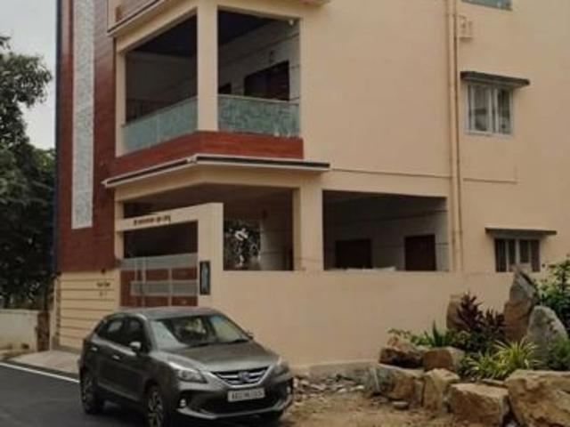 House for sale in Bangalore East, Cox Town - Bangalore