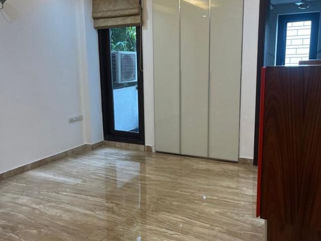 House for sale in New Friends Colony, Delhi