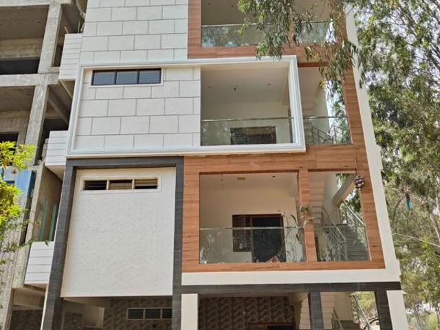 House for sale in Andheri East, Mumbai