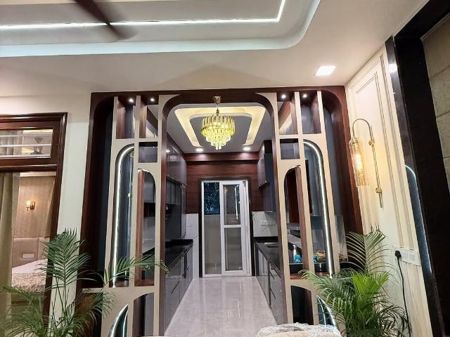 House for sale in Central Delhi, Deri