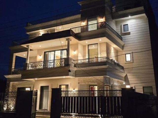 House for sale in Sector 72, Mohali