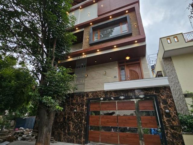 House for sale in MCHS Layout, Bengaluru