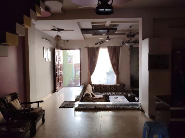 House for sale in Hariana